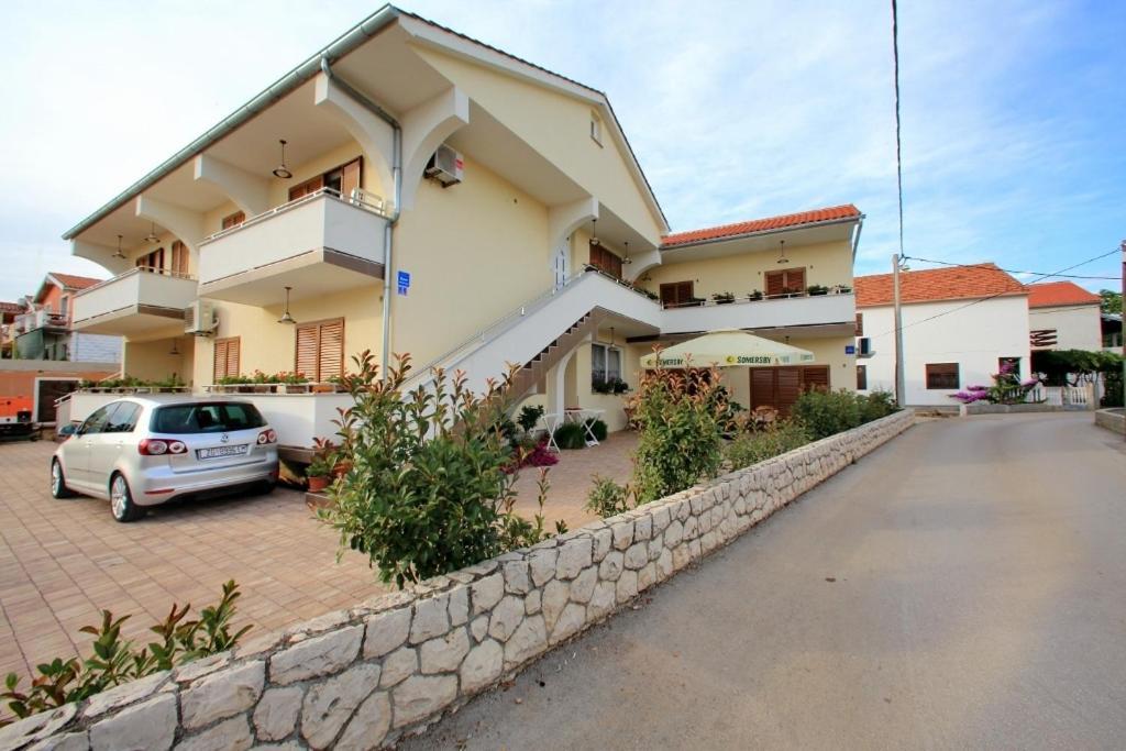 Apartments With A Parking Space Sukosan, Zadar - 16641 ภายนอก รูปภาพ